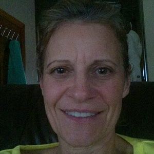 Meet your Posher, Deanna